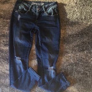 Seven7 Jeans size 8 tummyless